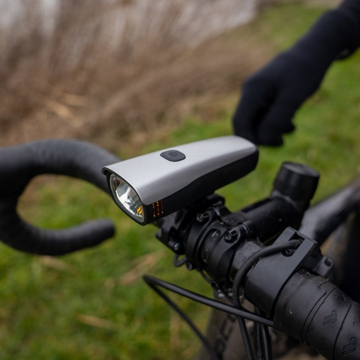 StVZO USB rechargeable head light is suitable for bike and scooter.