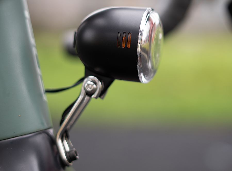 C4 Sate-Lite e-scooter/ ebike/ bicycle front lamp/ dynamo bike light