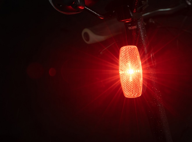 M3-AA—a type of AAA battery rear light can satisfy with K, E, Z mark.